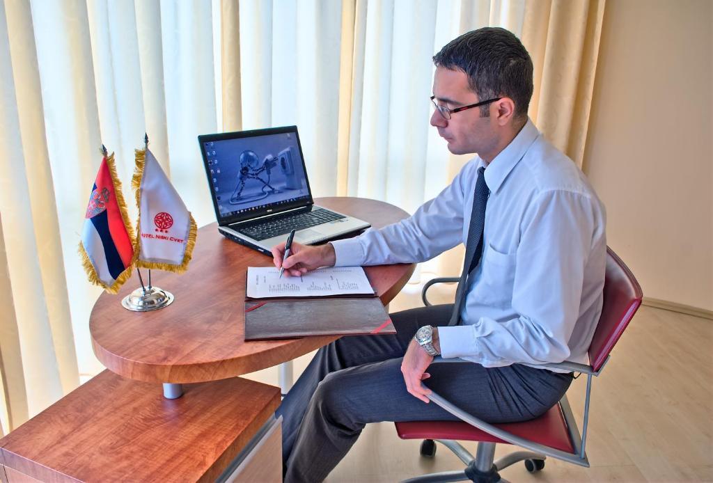 Hotel Niski Cvet الغرفة الصورة